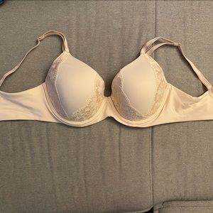 Soma embraceable signature perfect coverage 34D NWT